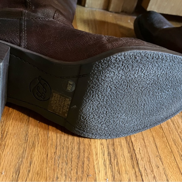 Lucky Brand genuine leather knee high boots size 9.5 - Picture 6 of 14